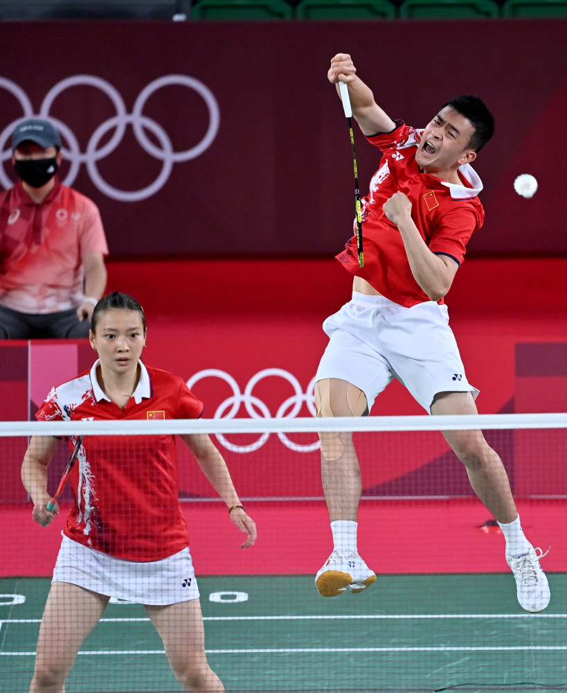 西的球员调 西的球员调